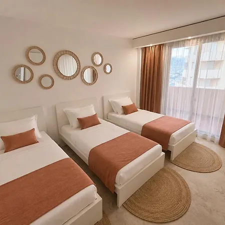 Appartement Grand T3 D'exception Face à La Terrasse&piscine La Favière